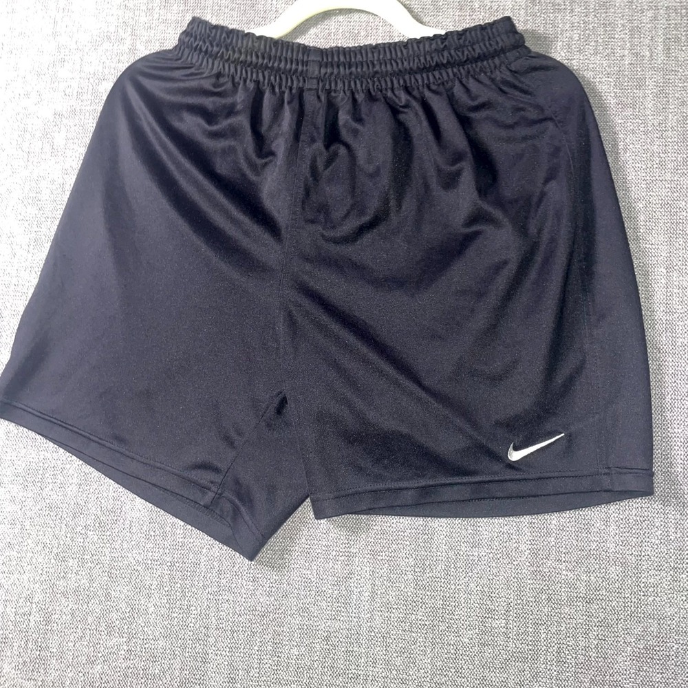 Nike Athletic Shorts Womens Medium Black Logo Standard Fit Elastic Waist Running